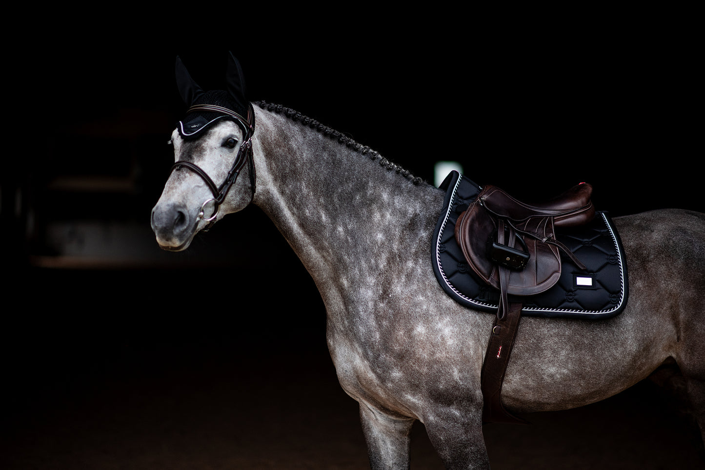 Bonnet Black Edition - Equestrian Stockholm