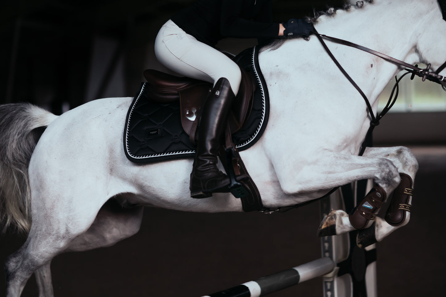 Tapis de selle Black Edition - Equestrian Stockholm