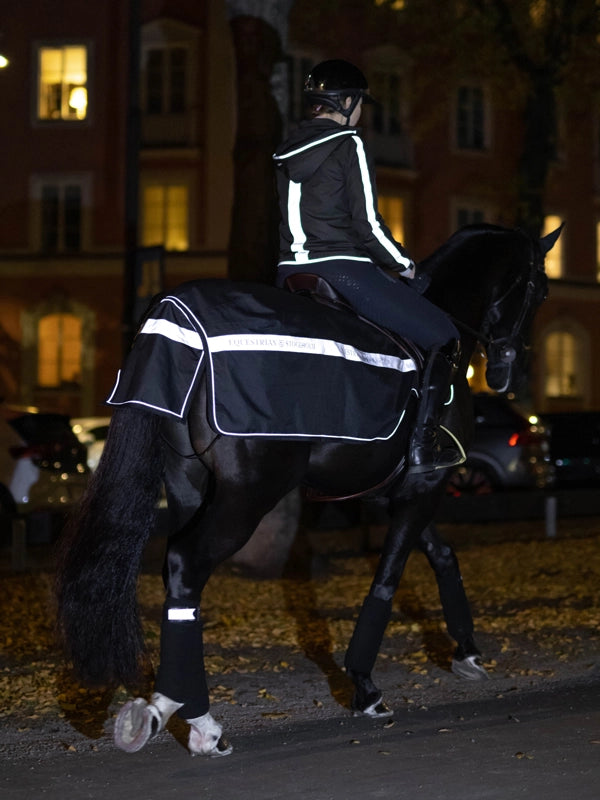 Couvre-rein Luminous Black - Equestrian Stockholm