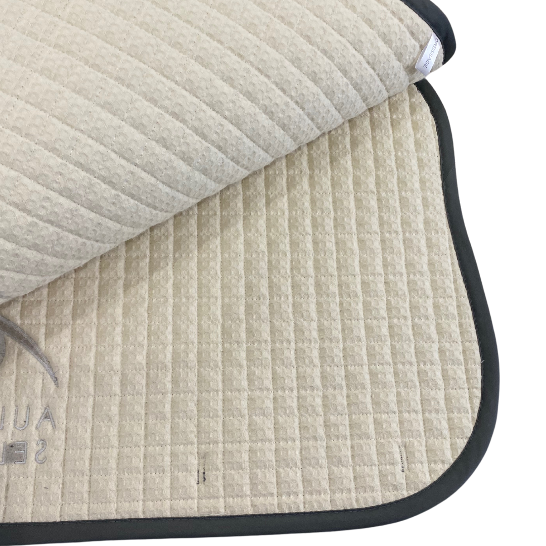 Tapis de selle de dressage blanc - Aulion Sellier - Occasion