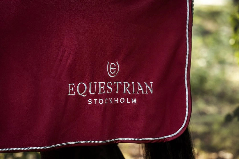 Couverture polaire Bordeaux - Equestrian Stockholm