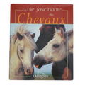 Livre la vie fascinante des chevaux Larousse - Occasion