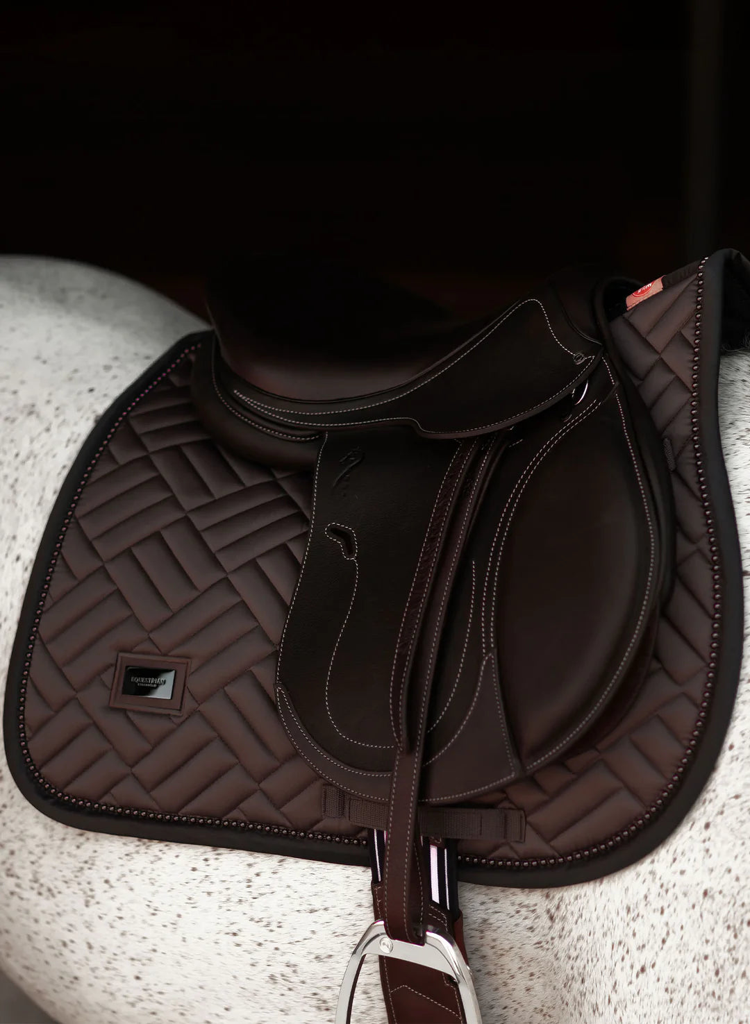 Tapis de selle Modern Mocha - Equestrian Stockholm